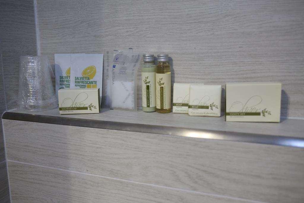 Hotel Eubea Reggio di Calabria Pokoj fotografie
